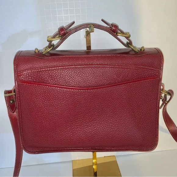 ❤️RARE❤️ Vintage Dooney and Bourke Oxblood Burgundy Maroon Carrier Crossbody Bag - Picture 4 of 16